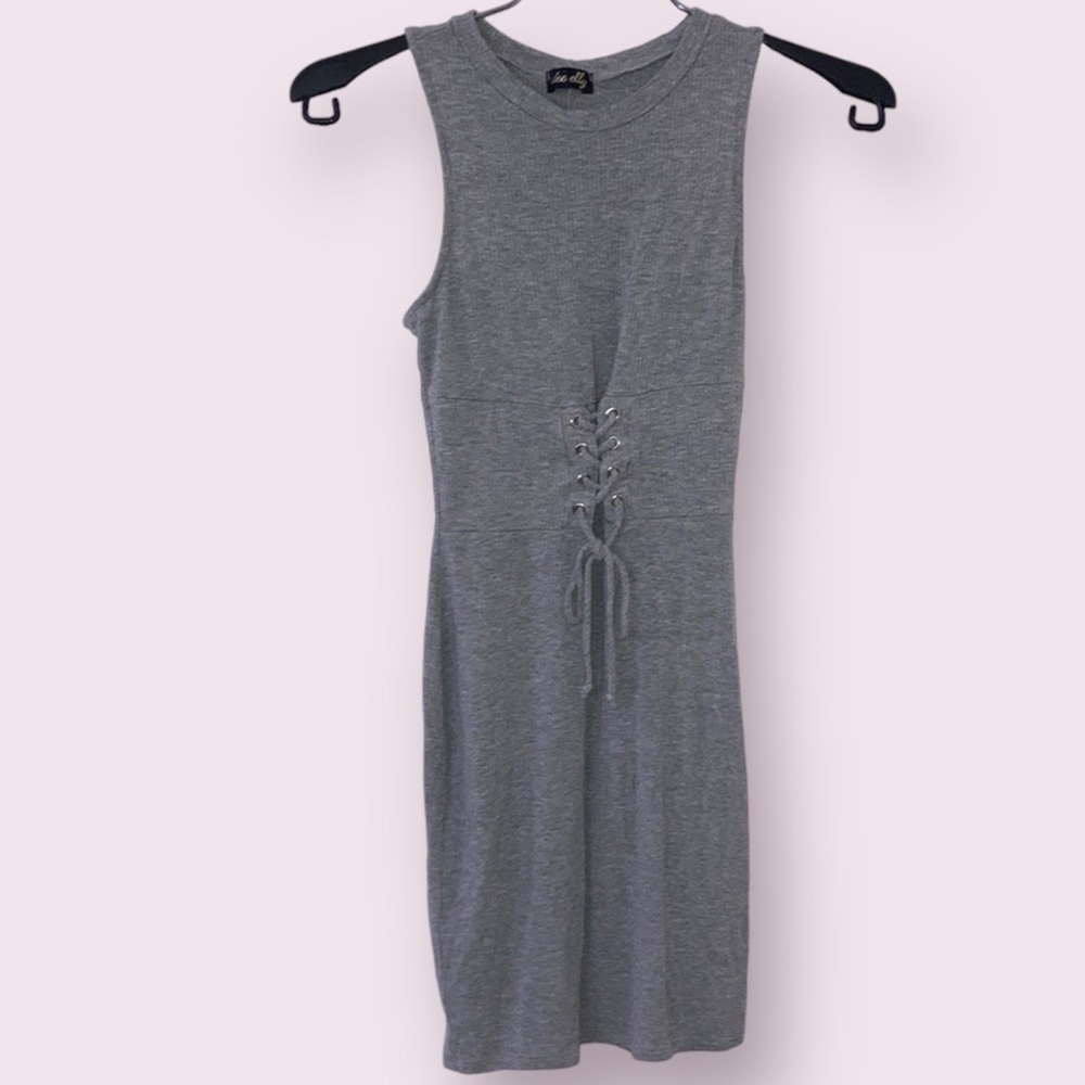 dee elly dress*